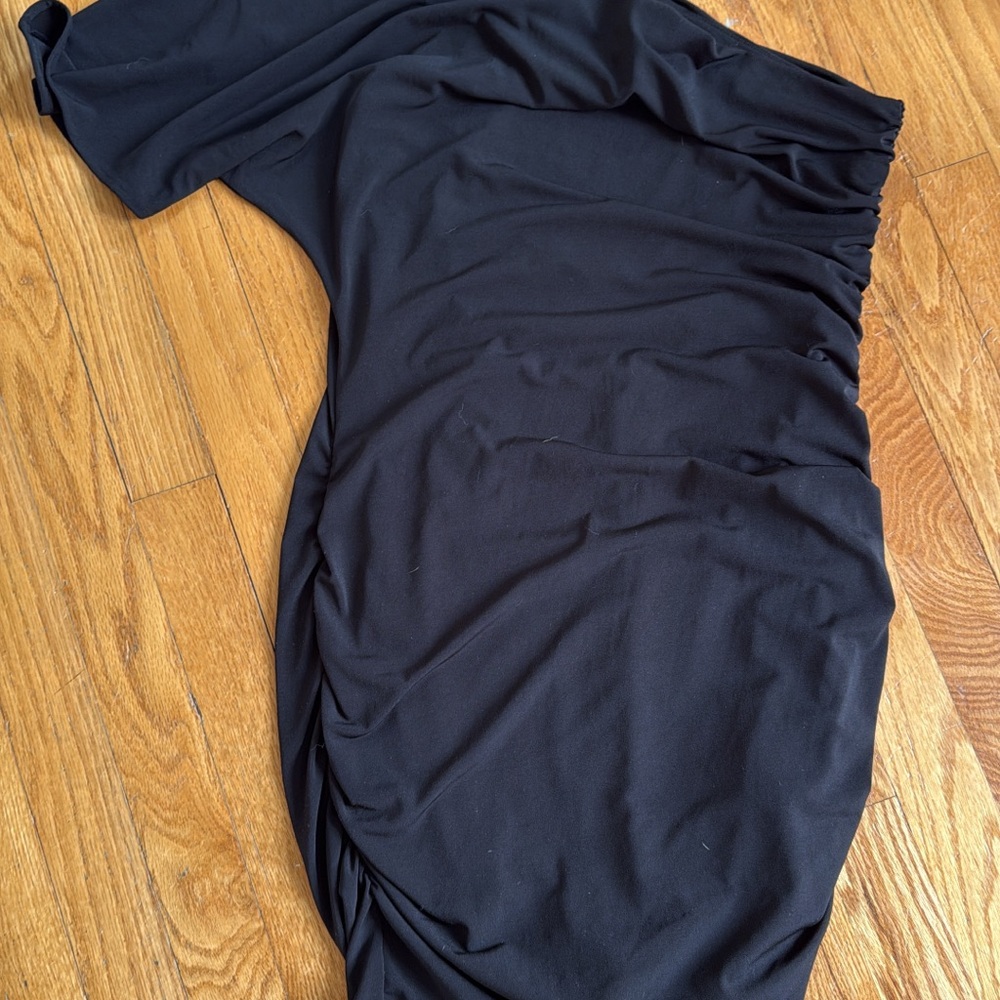 Moda Black One Shoulder Dress